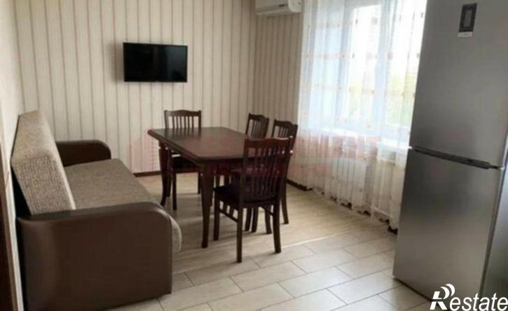 3-комн квартира ул Комсомольская Набережная, 23,  д. 23