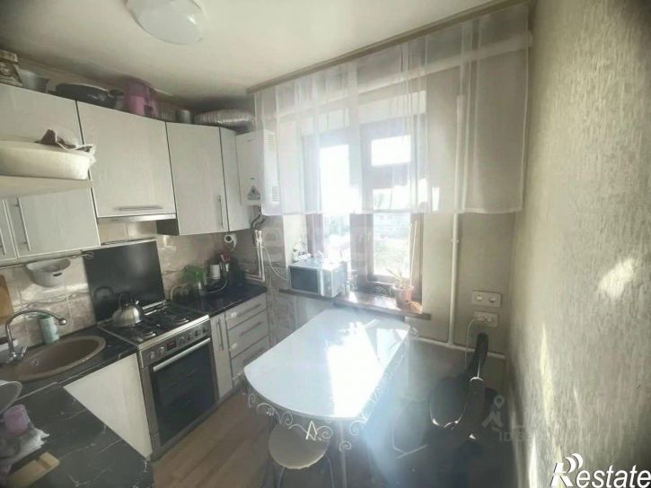 3-комн квартира ул Анри Барбюса, 32,  д. 32