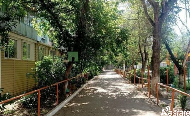 4-комн квартира улица Дубровинского, 68 к2,  д. 68 к2