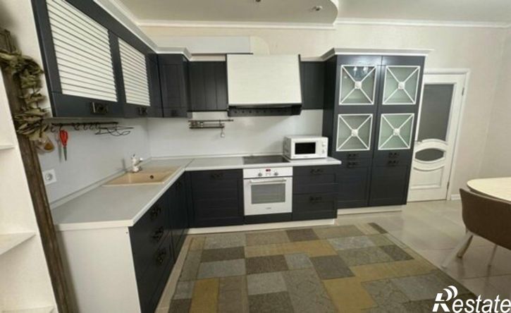 3-комн квартира улица Сен-Симона, 42 к4,  д. 42 к4