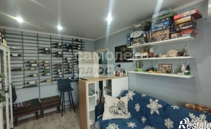 2-комн квартира улица Николая Островского, 61А,  д. 61А