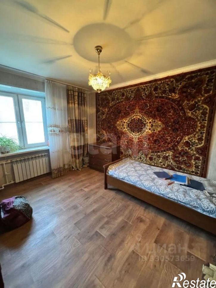 3-комн квартира Комсомольская набережная, 22,  д. 22