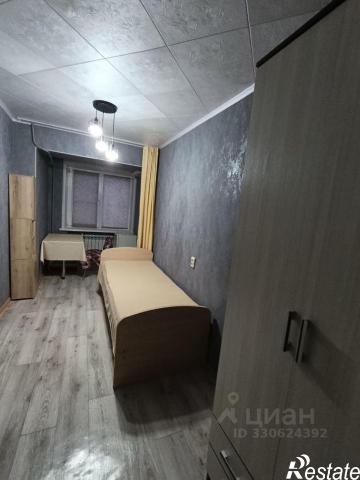 Комната пр-д Николая Островского, 12,  д. 12