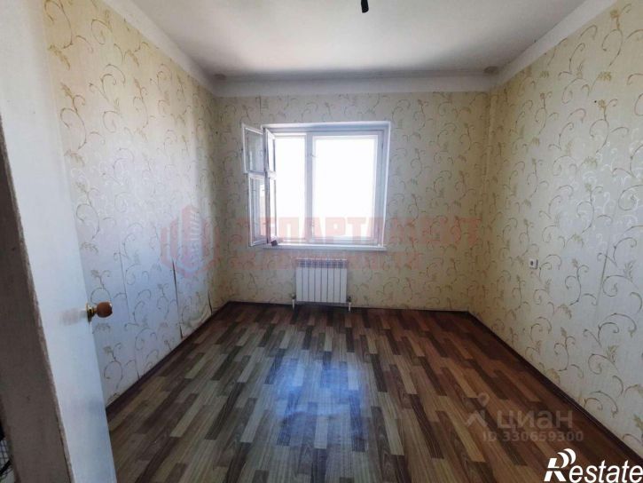3-комн квартира улица Куликова, 77 к2,  д. 77 к2