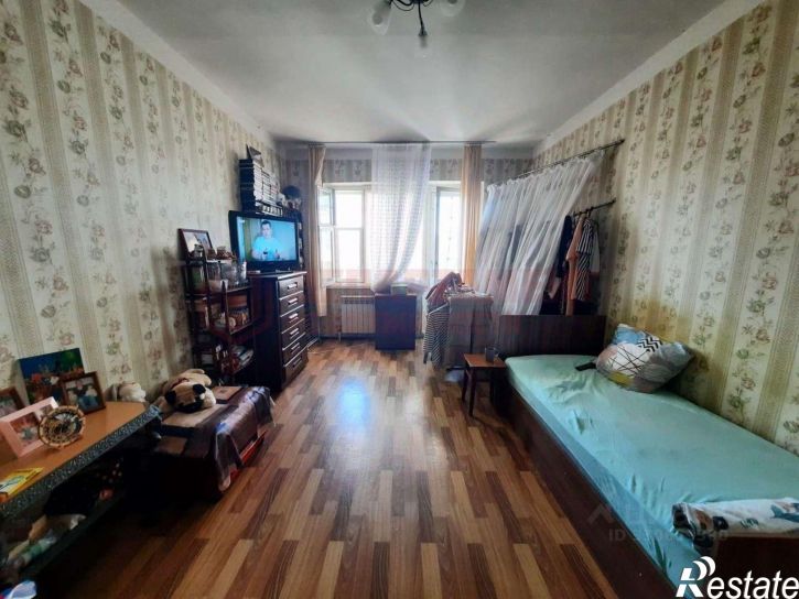 3-комн квартира улица Куликова, 77 к2,  д. 77 к2