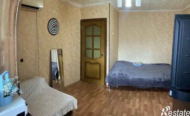 1-комн квартира улица Космонавтов, 3,  д. 3