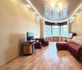 3-комн, 74кв м, этаж 2/5 ул Адмиралтейская, 4