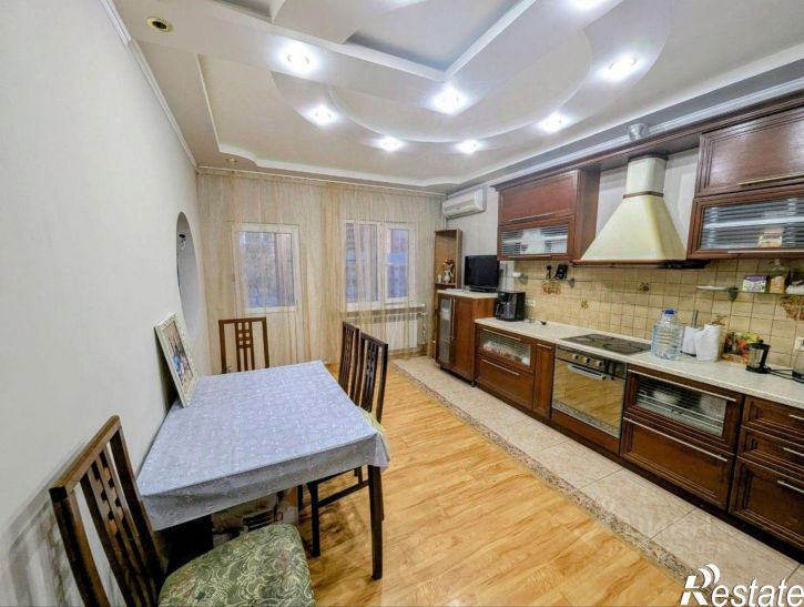 3-комн квартира улица Савушкина, 4 к1,  д. 4 к1