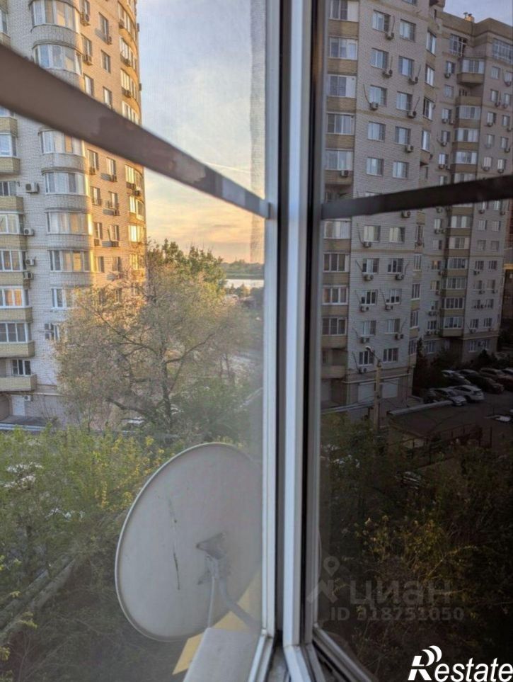 3-комн квартира улица Савушкина, 4 к1,  д. 4 к1