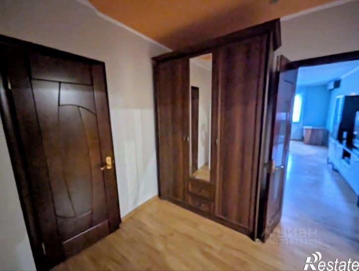 3-комн квартира улица Савушкина, 4 к1,  д. 4 к1