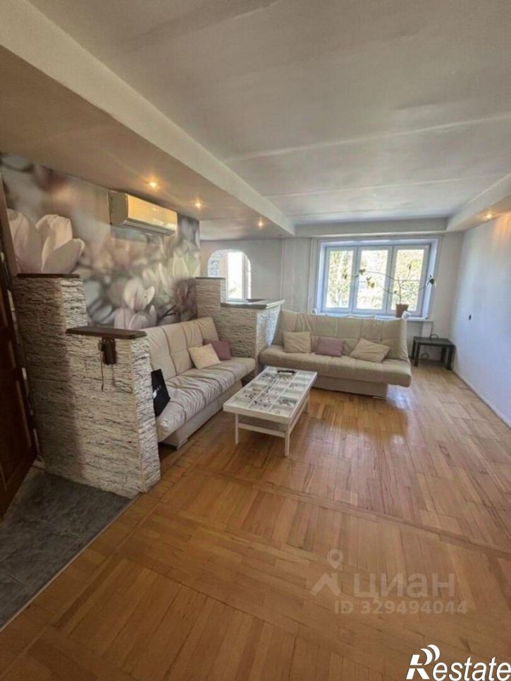 3-комн квартира Коммунистическая улица, 60,  д. 60