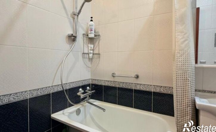 3-комн квартира ул Адмиралтейская, 4,  д. 4
