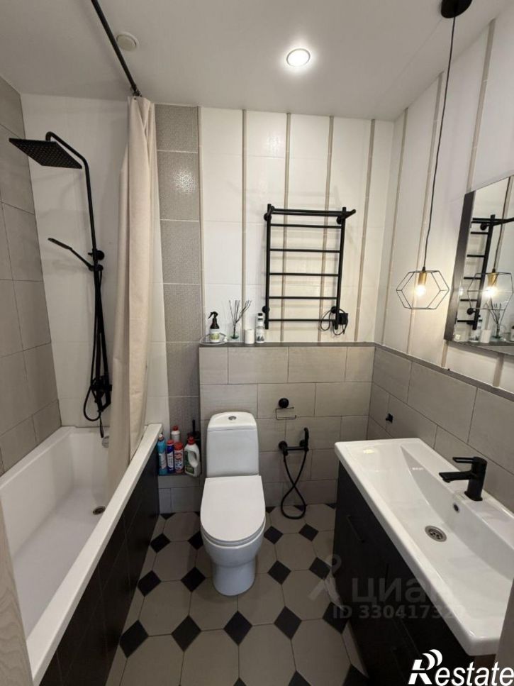 3-комн квартира улица Набережная Приволжского затона, 20Б,  д. 20Б
