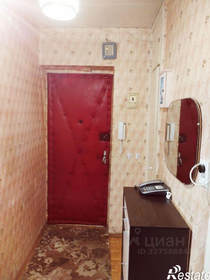 3-комн квартира Заводская площадь, 53,  д. 53
