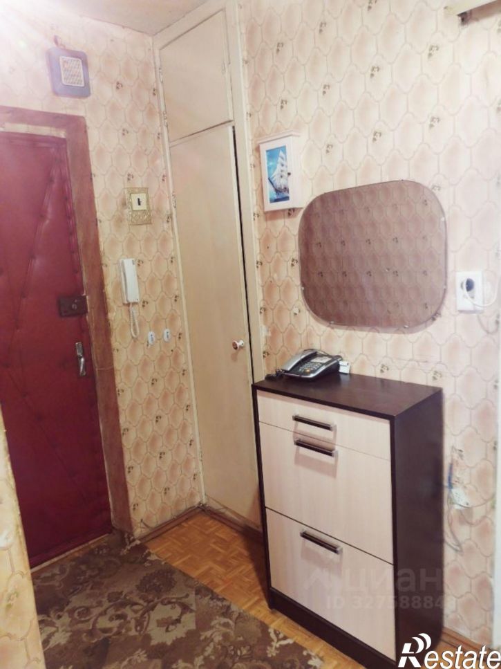 3-комн квартира Заводская площадь, 53,  д. 53