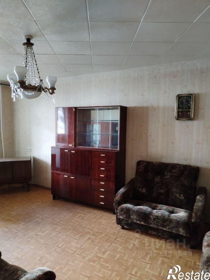 3-комн квартира Заводская площадь, 53,  д. 53