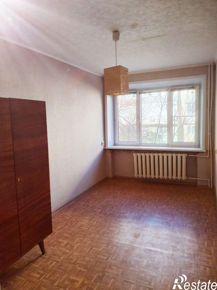 3-комн квартира Заводская площадь, 53,  д. 53