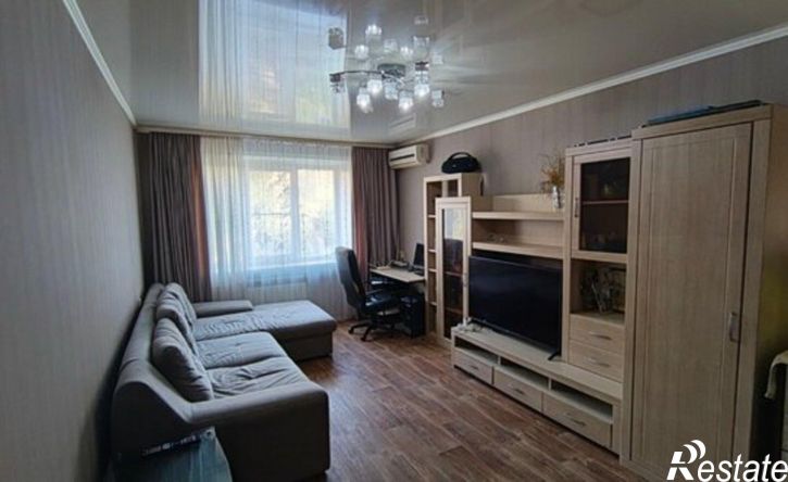 3-комн квартира ул 11-й Красной Армии, 8,  д. 8