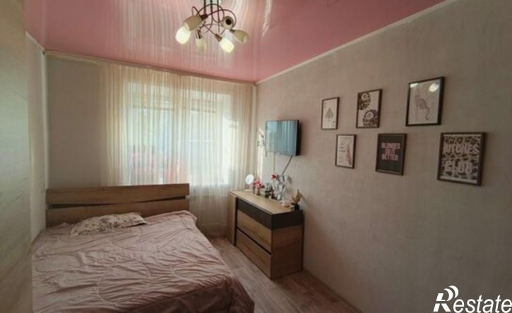 3-комн квартира ул 11-й Красной Армии, 8,  д. 8