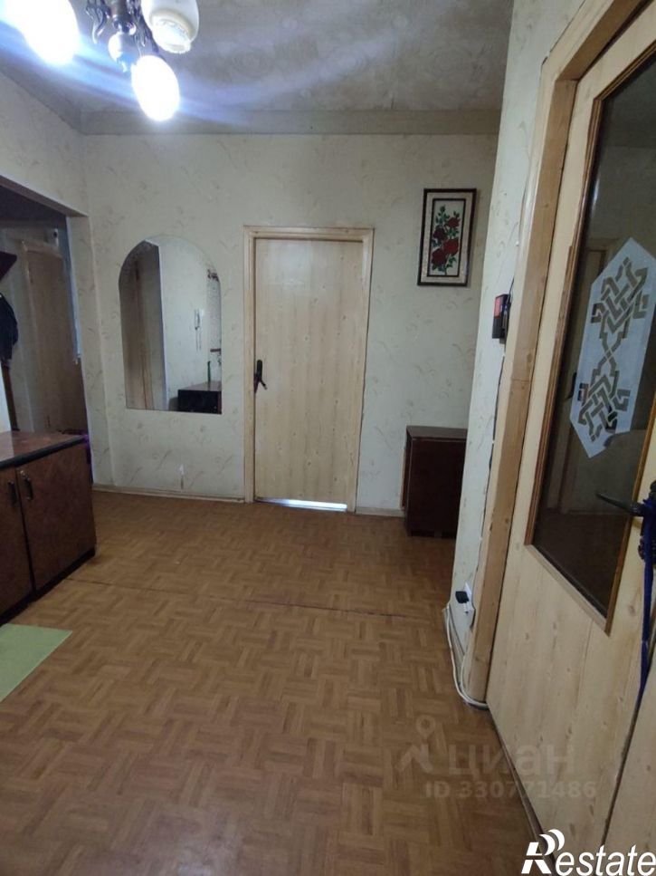 3-комн квартира ул Софьи Перовской, 82 2,  д. 82 2,  к. 2