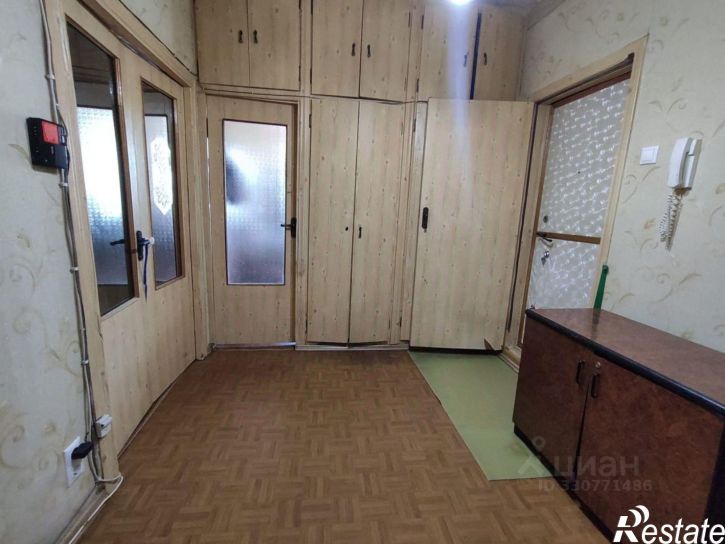 3-комн квартира ул Софьи Перовской, 82 2,  д. 82 2,  к. 2