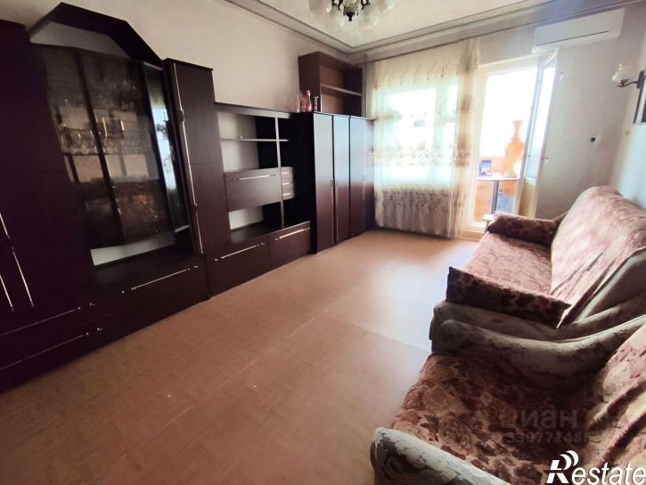 3-комн квартира ул Софьи Перовской, 82 2,  д. 82 2,  к. 2