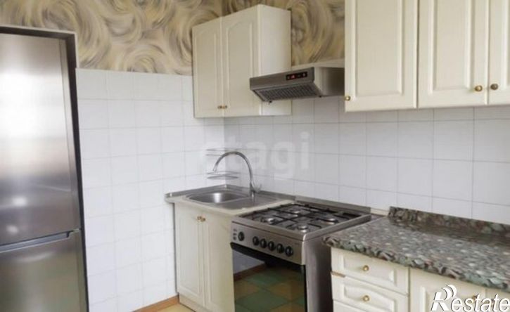 3-комн квартира улица Генерала Герасименко, 2,  д. 2