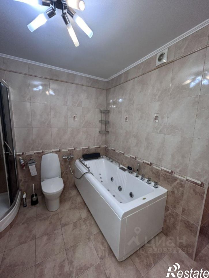 3-комн квартира ул Бабефа, 2,  д. 2