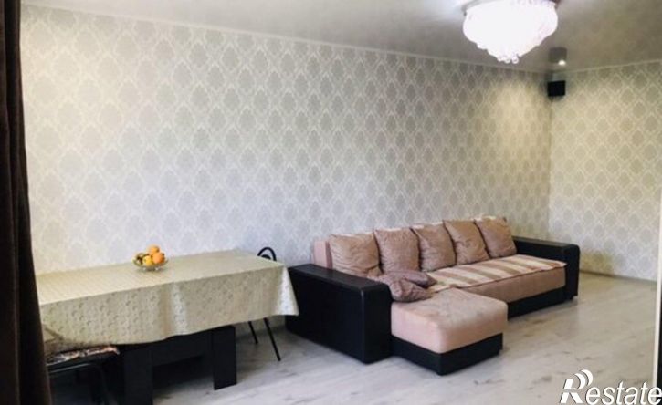 3-комн квартира ул Краснопитерская, 127,  д. 127