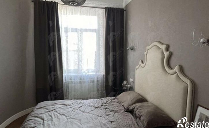 3-комн квартира ул Михаила Аладьина, 10/25,  д. 10/25