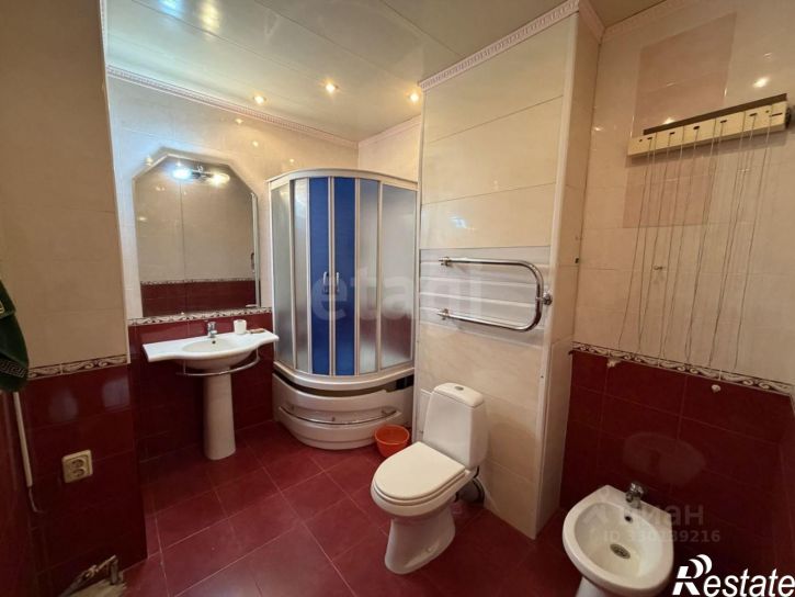 3-комн квартира улица Бориса Алексеева, 65 к1,  д. 65 к1