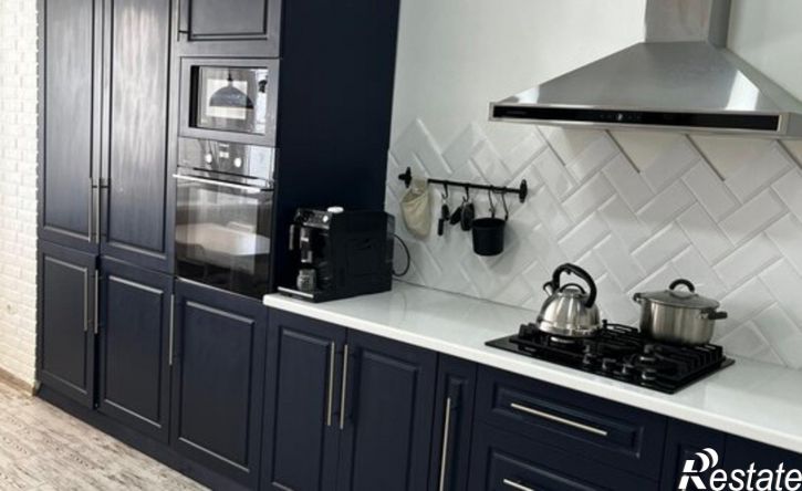 2-комн квартира улица Космонавтов, 18 к1,  д. 18 к1