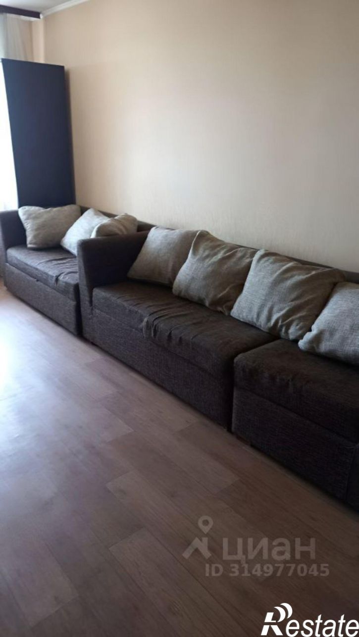 2-комн квартира ул Безжонова, 80,  д. 80