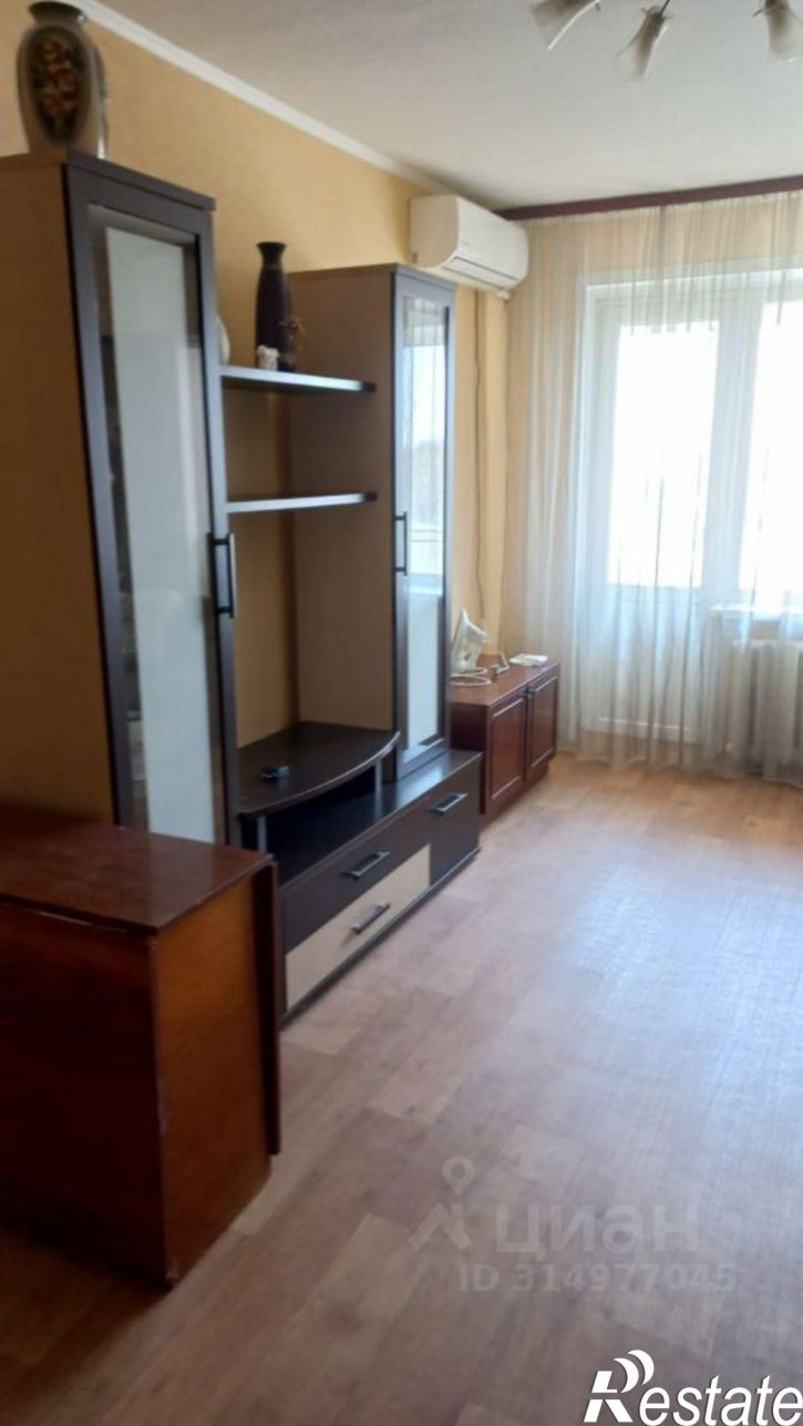 2-комн квартира ул Безжонова, 80,  д. 80