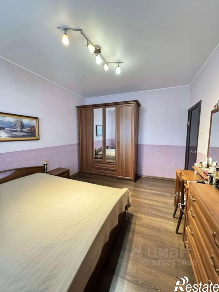 2-комн квартира улица Куликова, 13 к3,  д. 13 к3