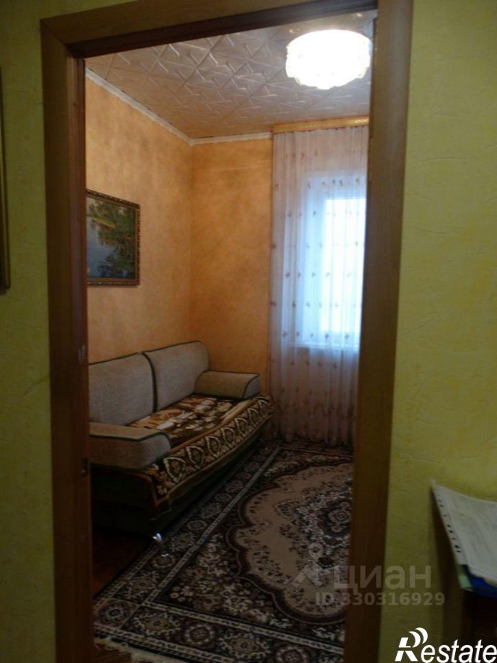 3-комн квартира Жилая улица, 12,  д. 12