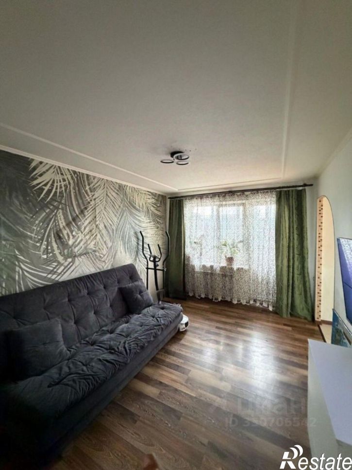 2-комн квартира ул Сен-Симона, 38,  д. 38