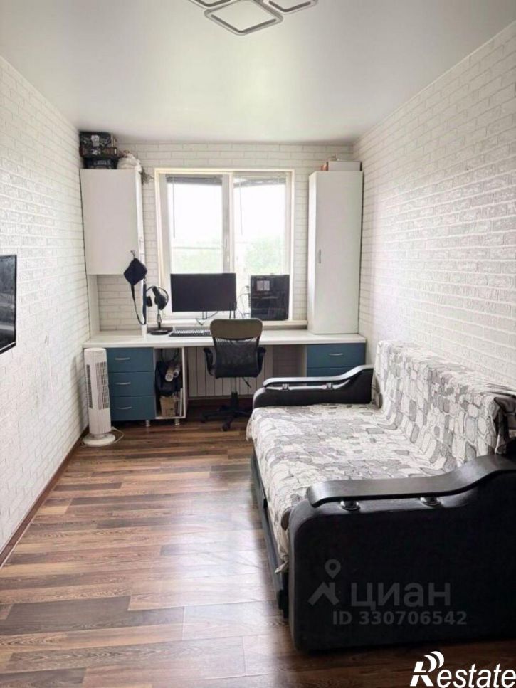 2-комн квартира ул Сен-Симона, 38,  д. 38