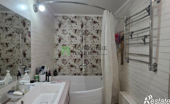 4-комн квартира улица Михаила Луконина, 11 к1,  д. 11 к1