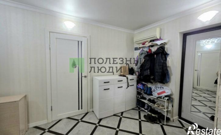 4-комн квартира улица Михаила Луконина, 11 к1,  д. 11 к1