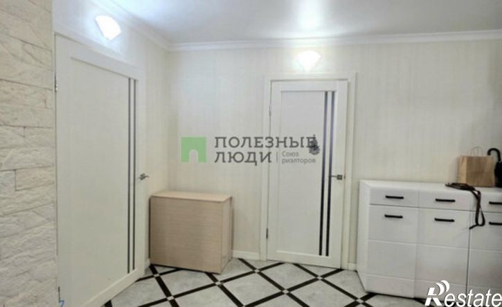 4-комн квартира улица Михаила Луконина, 11 к1,  д. 11 к1