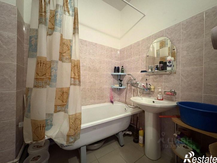 1-комн квартира ул Космонавта Комарова, 174б,  д. 174б