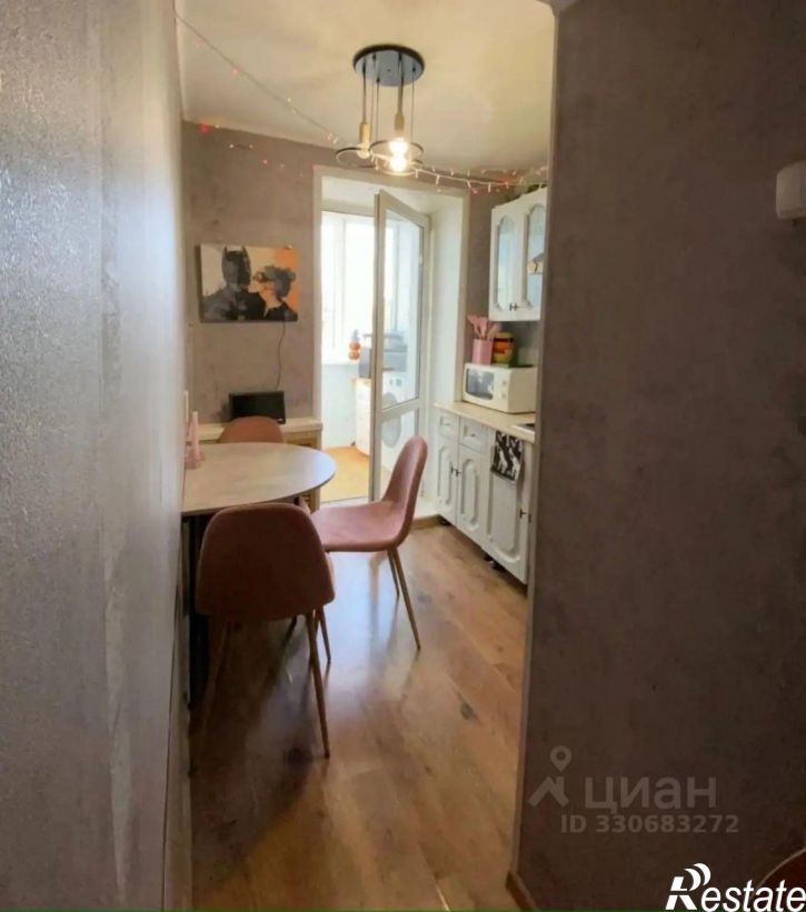1-комн квартира ул Космонавтов, 3,  д. 3