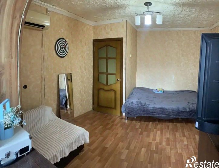 1-комн квартира ул Космонавтов, 3,  д. 3