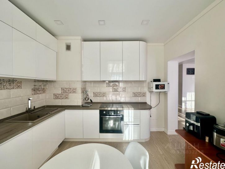 3-комн квартира ул Генерала Епишева, 1а,  д. 1а