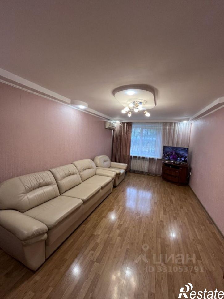 3-комн квартира улица Яблочкова, 42А,  д. 42А