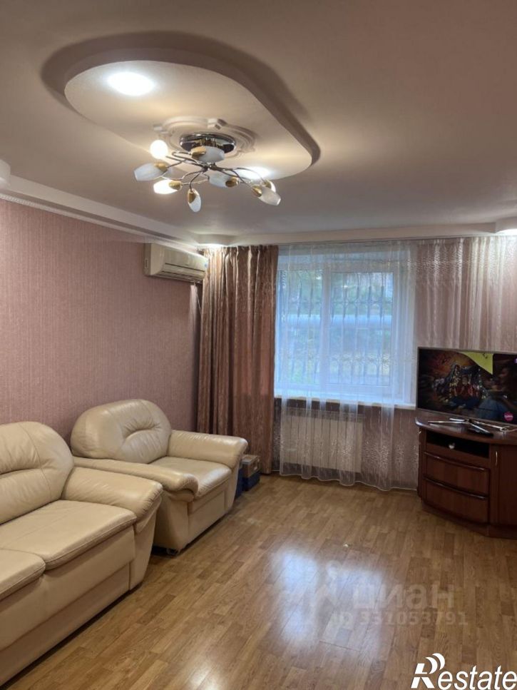 3-комн квартира улица Яблочкова, 42А,  д. 42А