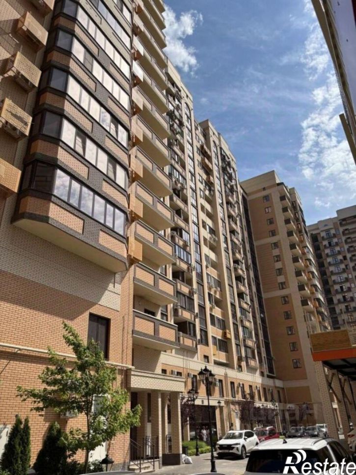 2-комн квартира ул Бакинская, 90,  д. 90