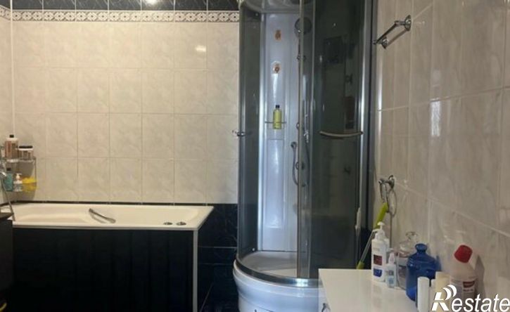 3-комн квартира улица Сен-Симона, 33 к1,  д. 33 к1