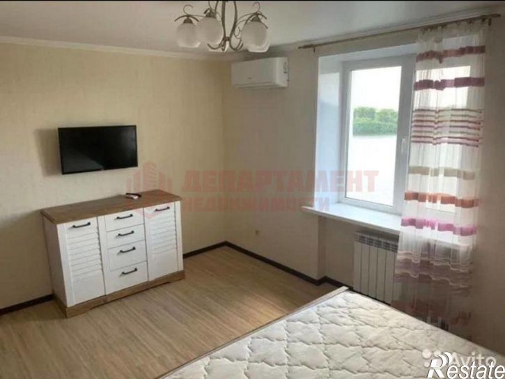 3-комн квартира ул Комсомольская Набережная, 23,  д. 23